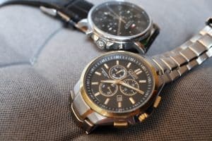 Fashion watches VS Traditional Watch Brands